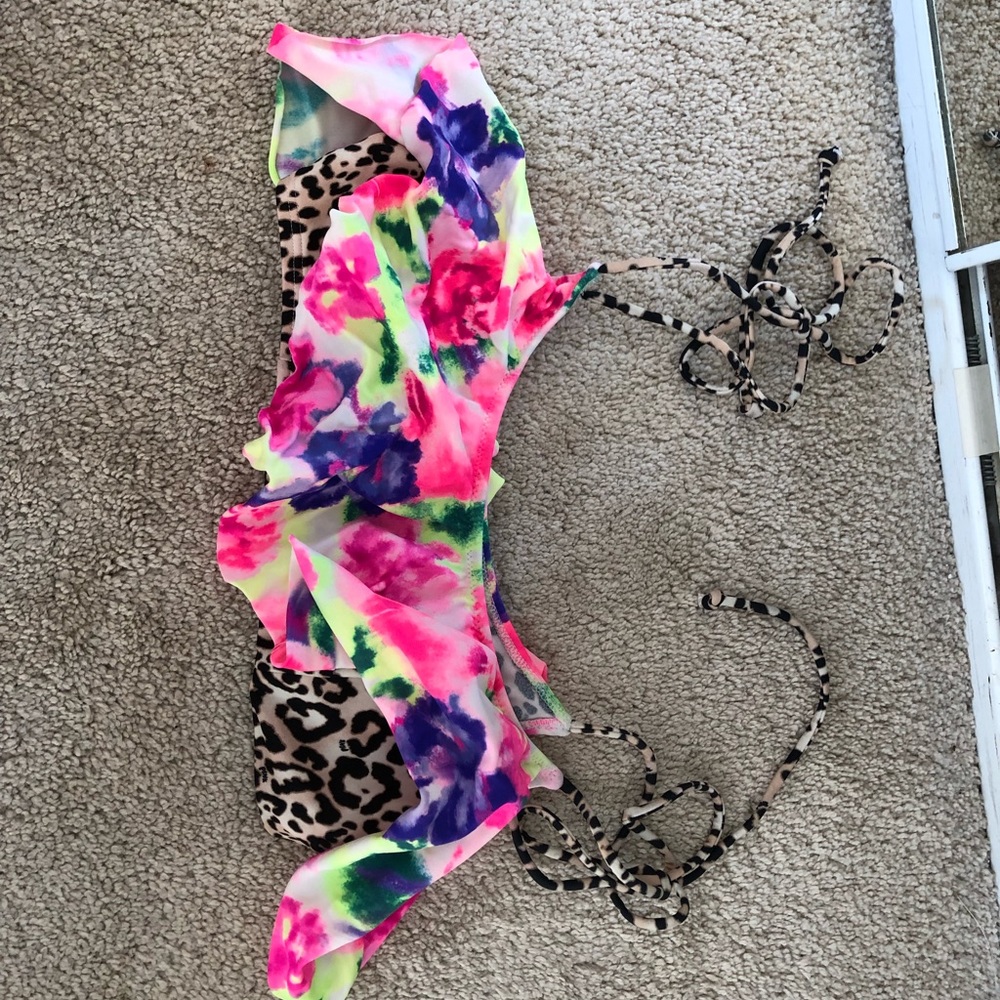 Victoria secret bathing suit top